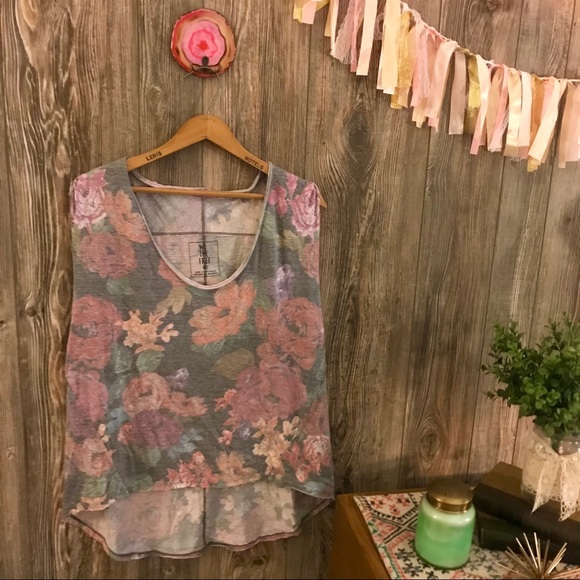 Free People Tops - {we the free} tropical combo gardenia hi low tee m